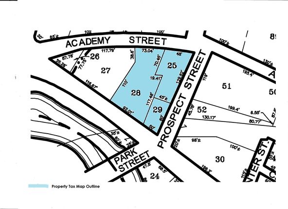 303 Main St, Tilton, NH 03276